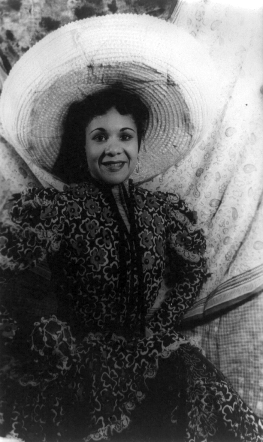 Portrait of Katherine Dunham in 1940.